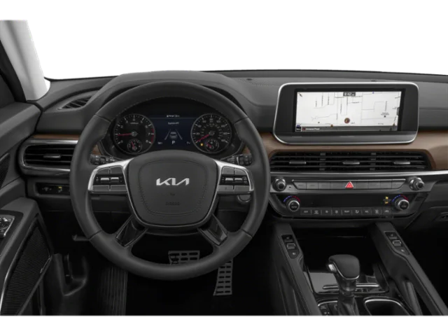 Used 2022 White Kia SX image 5