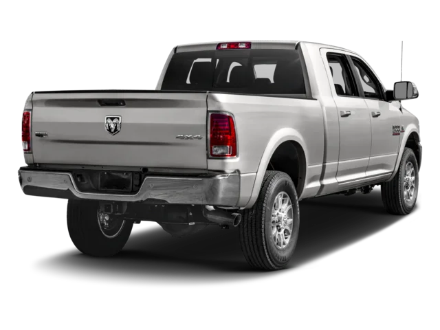 Used 2016  Ram Laramie image 2
