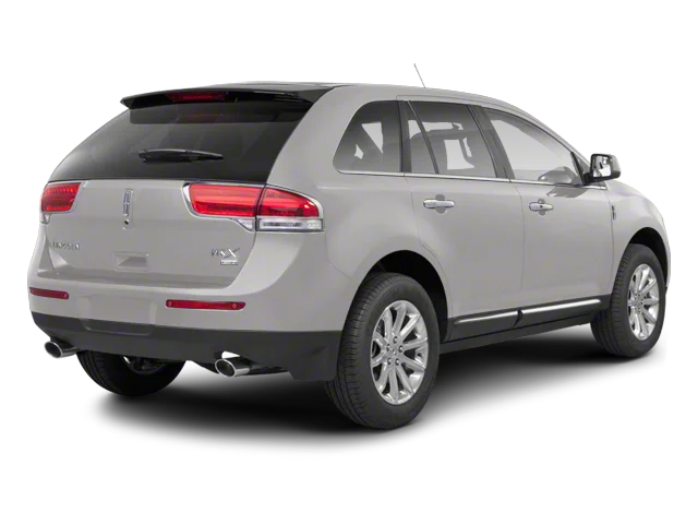 Used 2013 White Lincoln base image 2