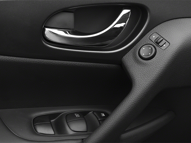 Used 2014 Red Nissan SV image 18
