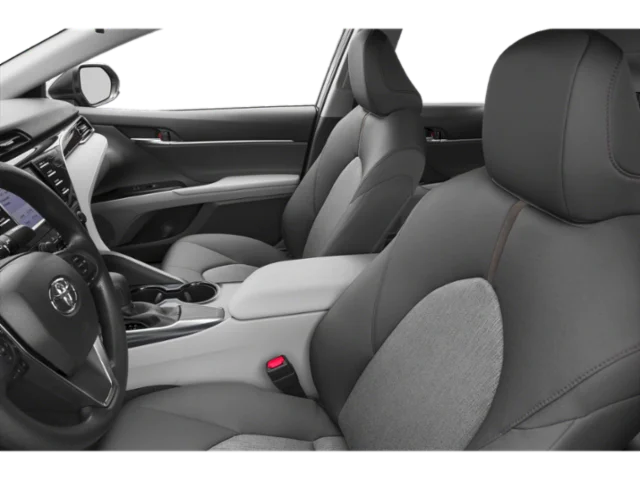 Used 2020 White Toyota LE image 6
