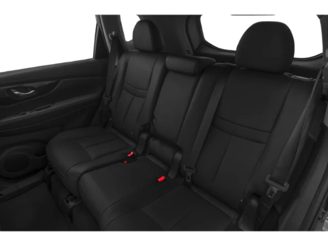 Used 2018 White Nissan SL image 11