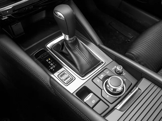 Used 2016 Black Mazda i Touring image 8