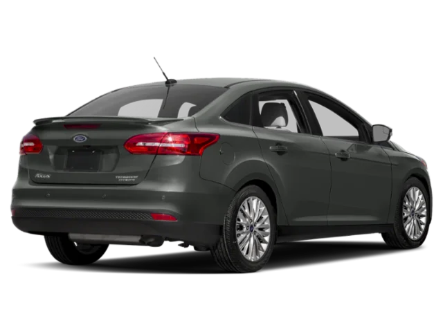 Used 2015 Magnetic Ford Titanium image 2