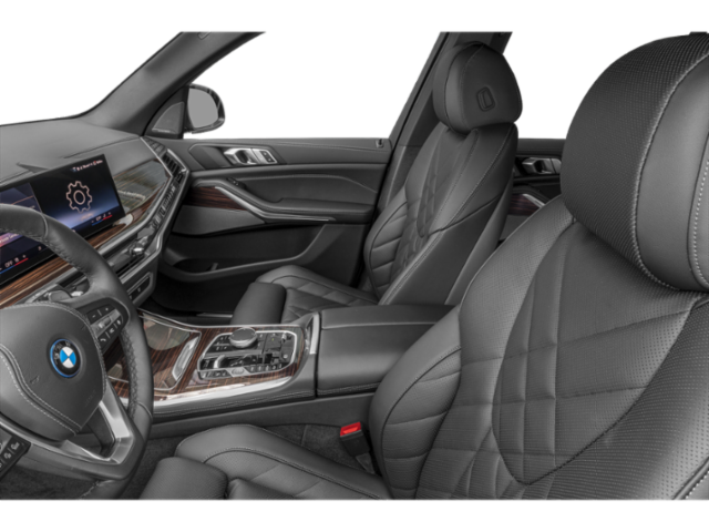 New 2026  BMW xDrive50e image 8