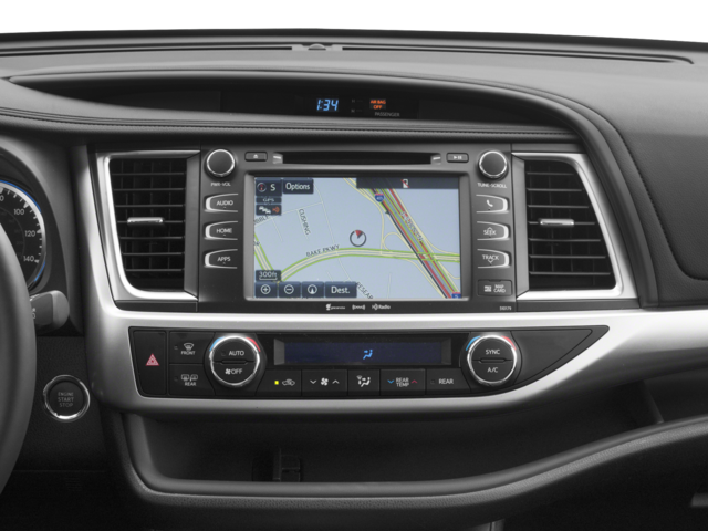 Used 2017 White Toyota XLE image 10