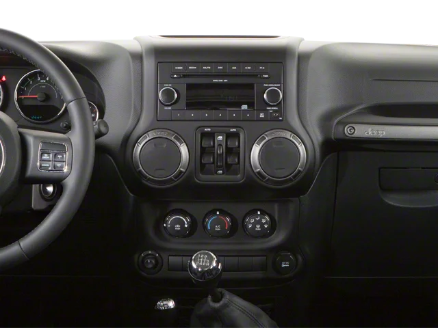 Used 2010  Jeep Unlimited Islander image 20