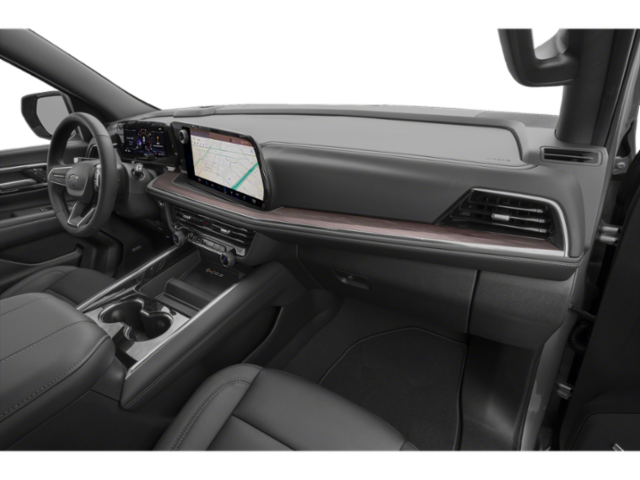 Used 2025 Iridescent Pearl Tricoat Chevrolet Z71 image 14
