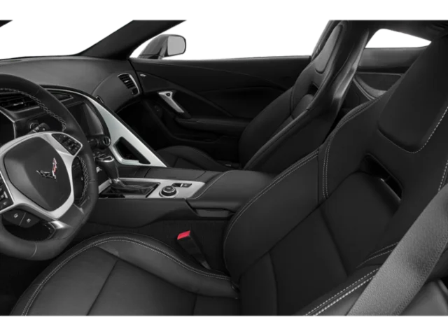 Used 2019 White Chevrolet Grand Sport image 6