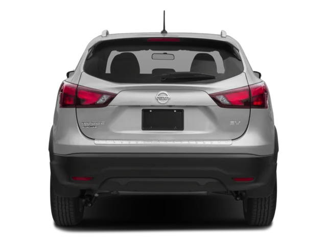 Used 2018 Red Nissan S image 5