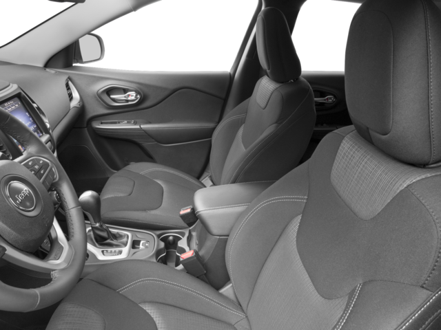 Used 2016 Gray Jeep Latitude image 6