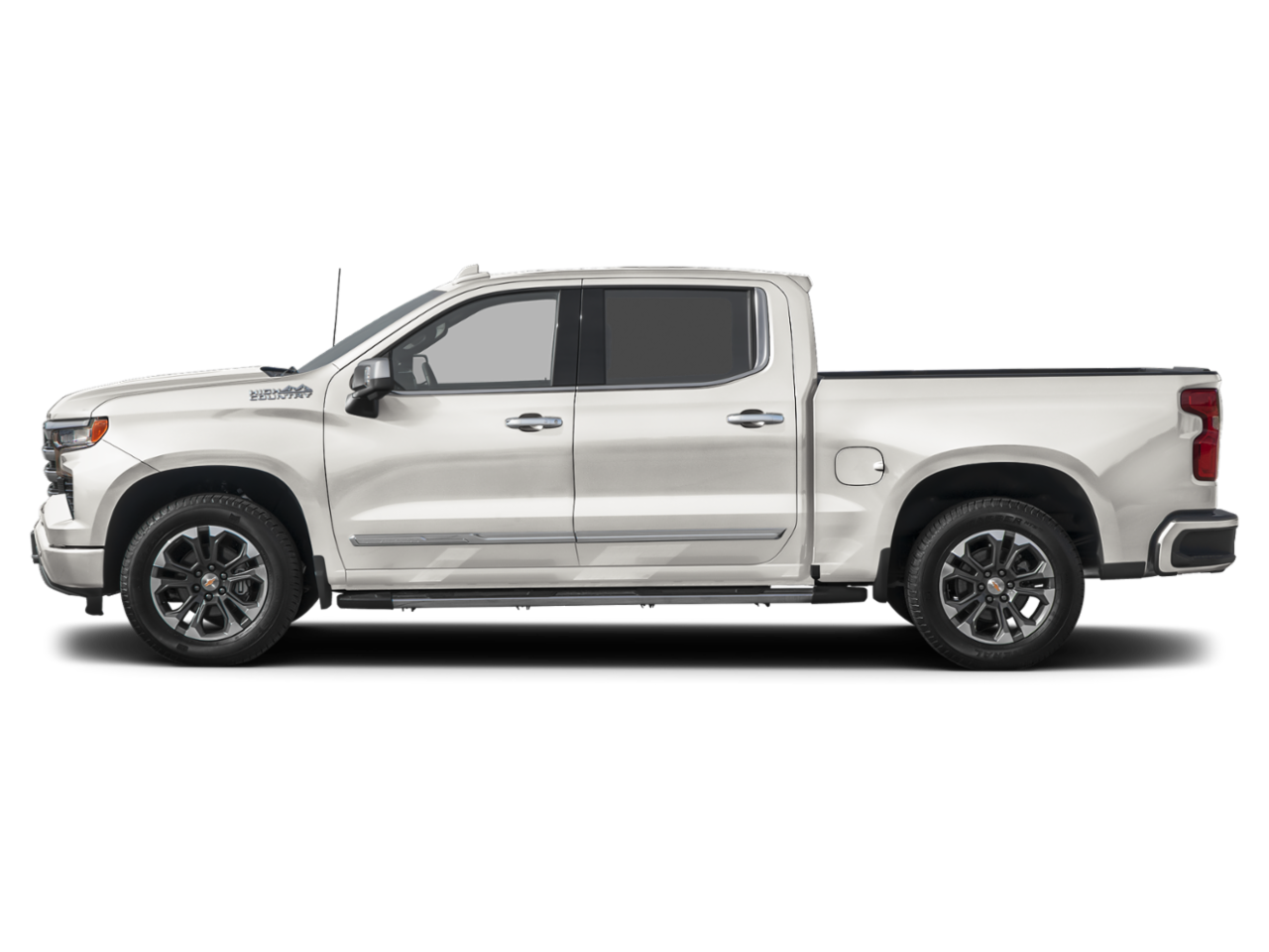 New 2026 Polar White Tricoat Chevrolet  image 3