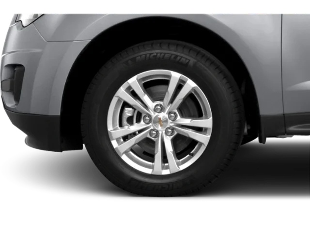 Used 2015 White Chevrolet LS image 12