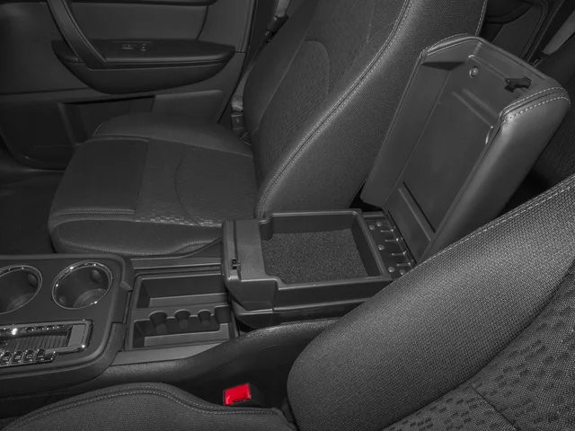 Used 2015 Black GMC SLE-2 image 18