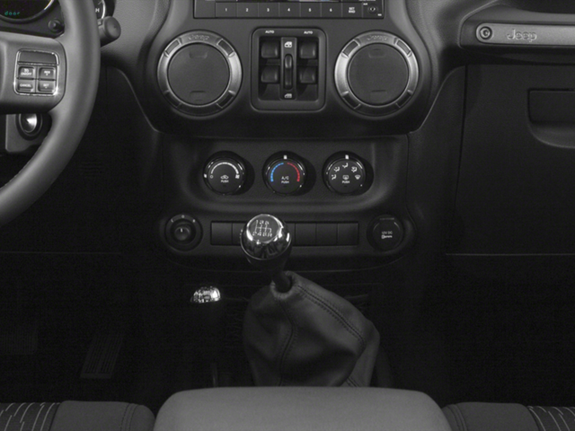 Used 2017 Gobi Clearcoat Jeep Unlimited Sport image 13