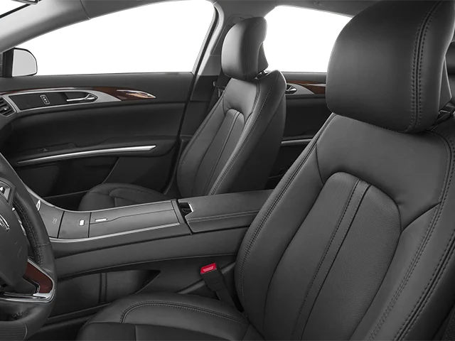 Used 2014 Silver Lincoln Base image 12