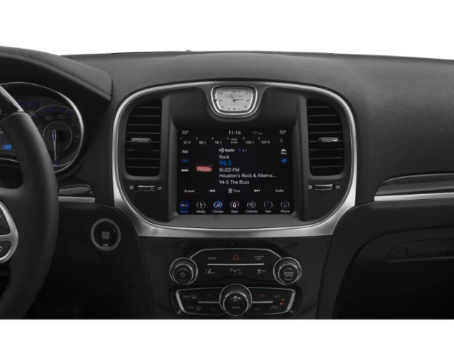 Used 2018 Gray Chrysler Touring image 7