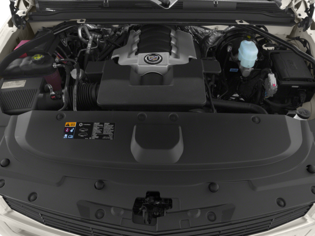 Used 2015 White Diamond Clearcoat Cadillac Premium image 13