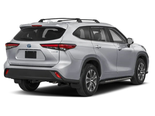 Used 2025 Toyota Highlander XLE with VIN 5TDKBRCH4SS686441 for sale in Burnsville, Minnesota