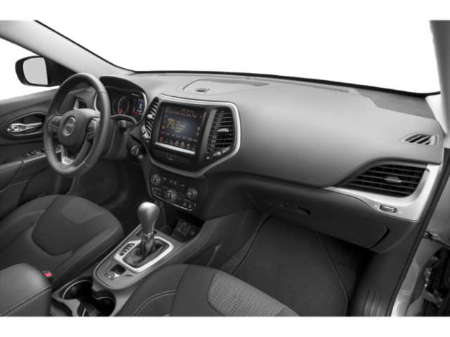 Used 2015 Beige Jeep Latitude image 17