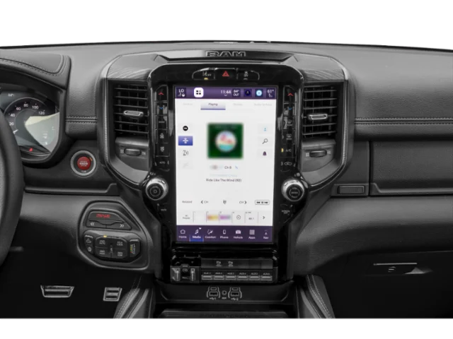 Used 2025 Diamond Black Crystal Pearl Coat Ram RHO image 10