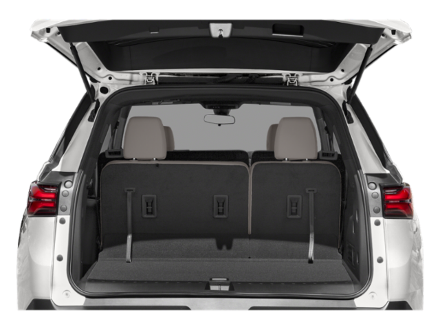 Used 2022 White Chevrolet LS image 11