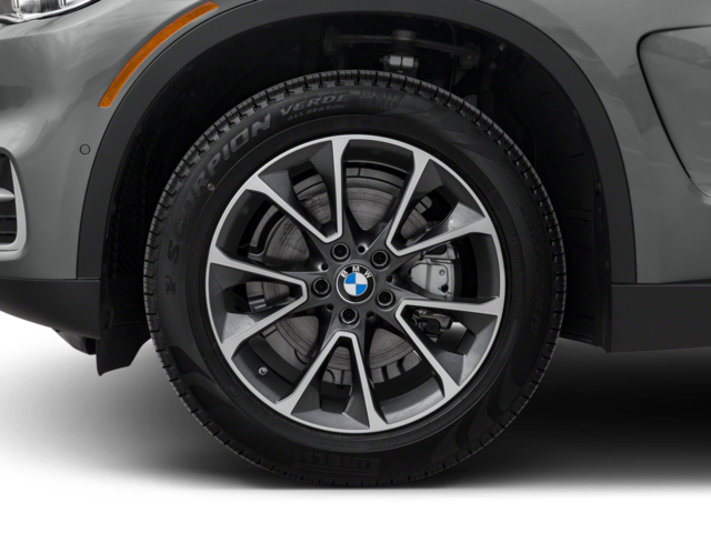 Used 2018 Black Sapphire Metallic BMW sDrive35i image 14