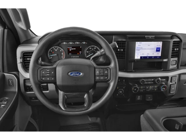 New 2027 Silver Ford XLT image 4