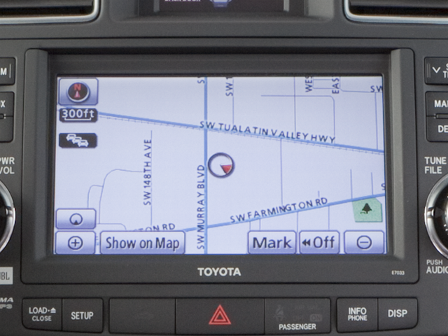Used 2013 Black Toyota SE image 17
