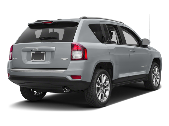 Used 2017 Billet Silver Metallic Clear Coat Jeep Latitude image 7