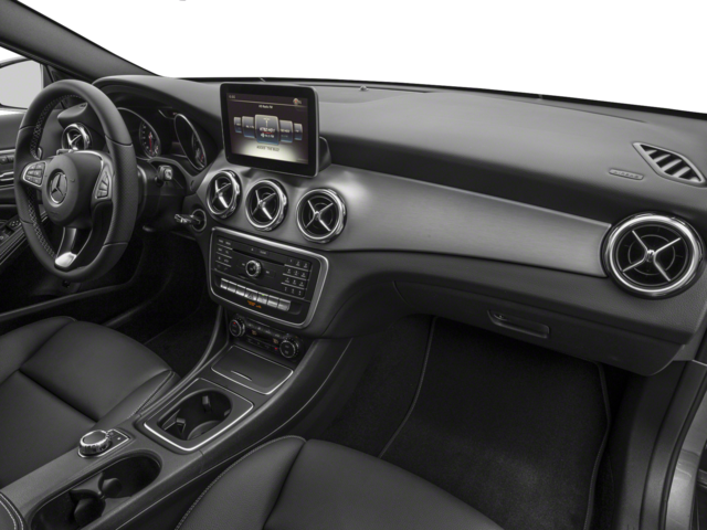 Used 2018 White Mercedes-Benz GLA 250 image 13