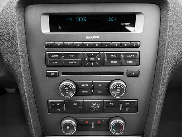 Used 2014  Ford V6 Premium image 9