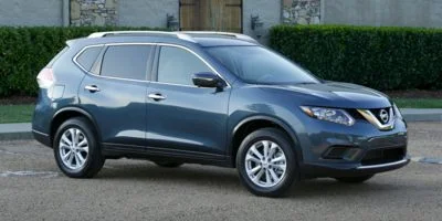 2015 Nissan Rogue SV FWD's photo