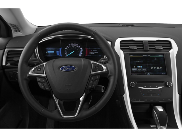 Used 2015 Tuxedo Black Ford SE image 12