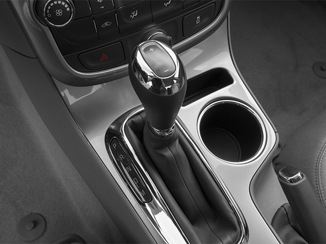 Used 2014 Silver Ice Metallic Chevrolet LT image 8