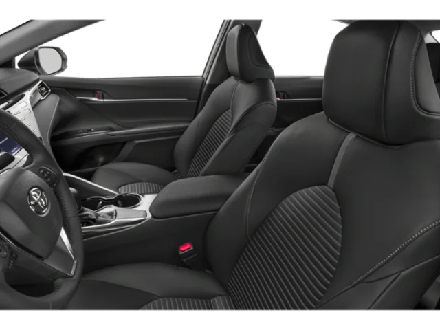 Used 2018 White Toyota SE image 12