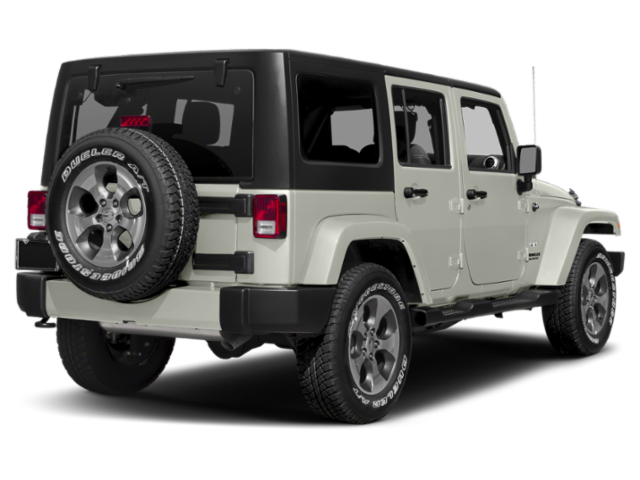 Used 2015 Bright White Clearcoat Jeep Sahara image 2