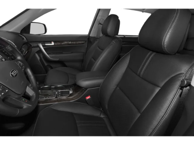 Used 2015 Silver Kia LX image 12