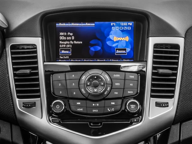 Used 2016 Silver Chevrolet 1LT image 14