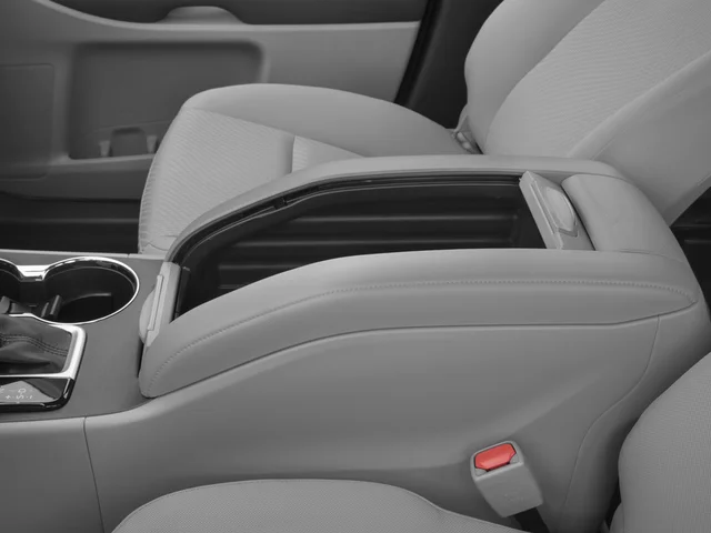 Used 2017 White Toyota LE Plus image 14