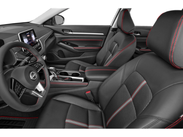 2025 Nissan Altima 2.5 SR photo 4