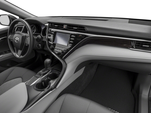 2018 Toyota Camry LE - Photo 13