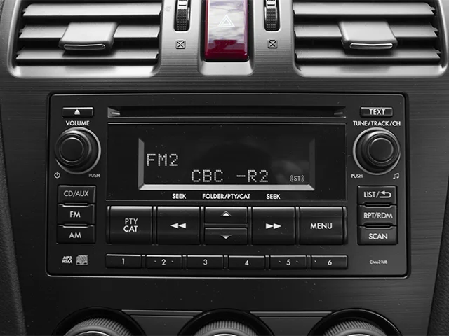 Used 2014 Satin White Pearl Subaru 2.0i Premium image 7