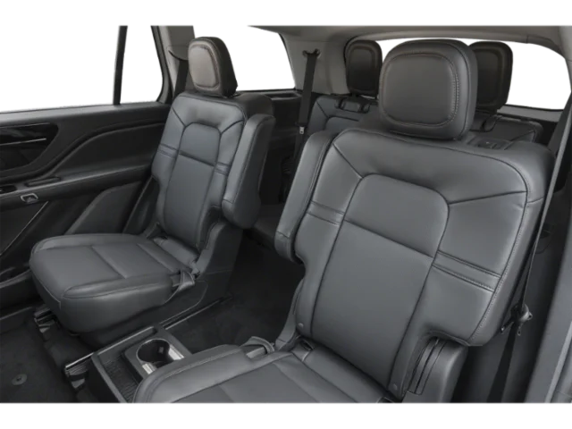 New 2027 White Lincoln Premiere image 10