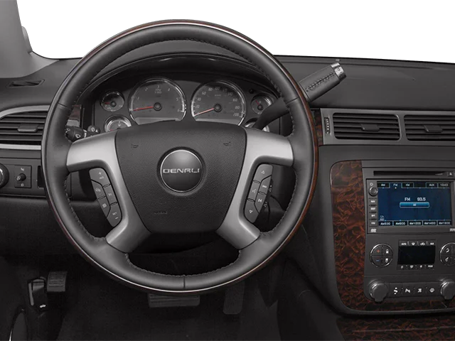 Used 2014  GMC Denali image 6