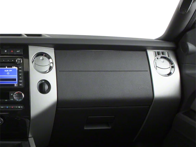 Used 2013 Black Ford King Ranch image 17