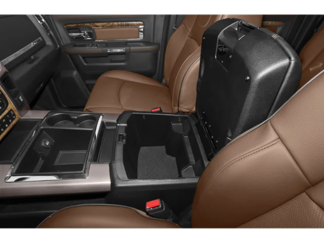 Used 2015 Black Ram Big Horn image 22