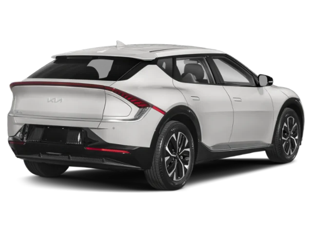 Used 2022 White Kia Wind image 2