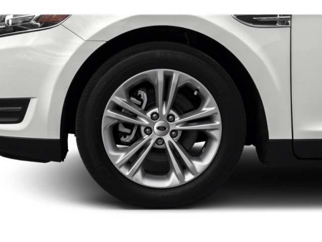 Used 2019 White Ford Limited image 8