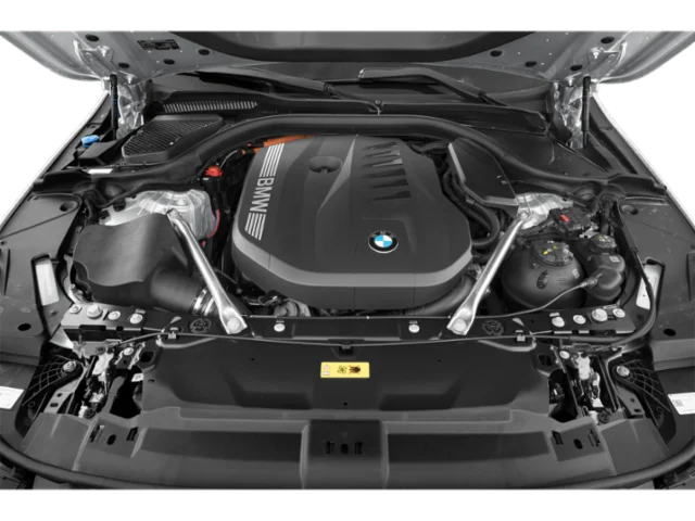 New 2027 Black Sapphire Metallic BMW 550e xDrive image 9